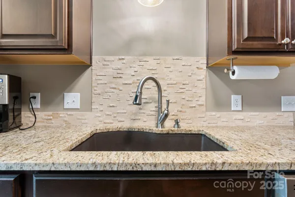 $239,900 | 4340 North Center Street, Unit 601, Hickory, NC 28601