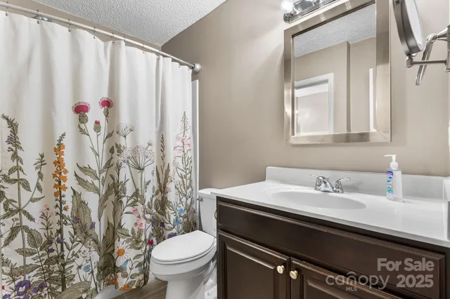 $245,000 | 4340 North Center Street, Unit 601, Hickory, NC 28601