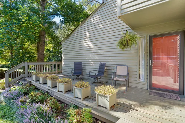 $245,000 | 4340 North Center Street, Unit 601, Hickory, NC 28601