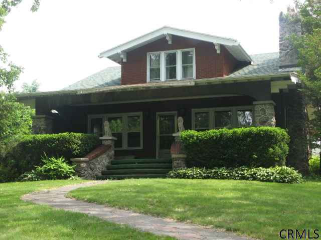 141 Old Loudon Road Latham, NY 12110 - Photo 1 of 15 Photo 1