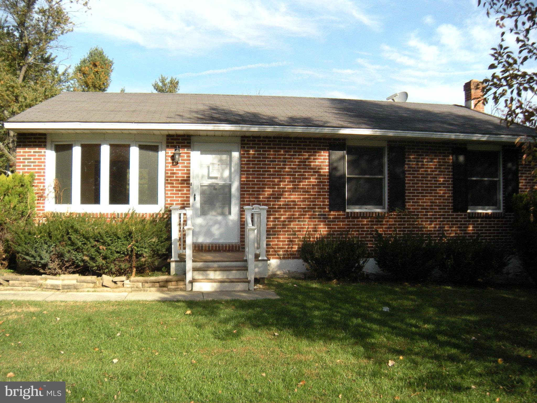 2924 Michelle Road Manchester, MD 21102 - Photo 1 of 10 Exterior (Front)