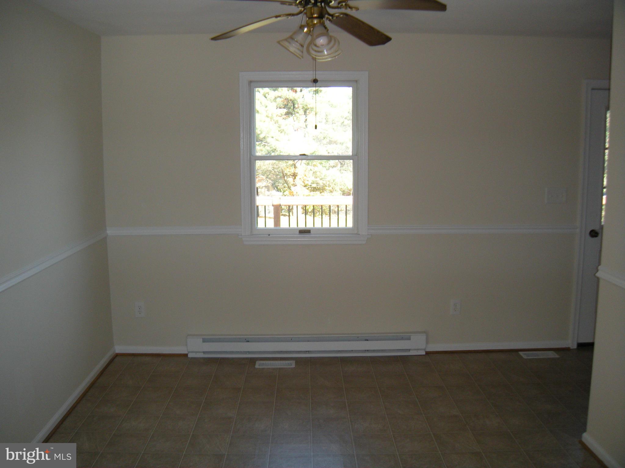 2924 Michelle Road Manchester, MD 21102 - Photo 4 of 10 Dining Room