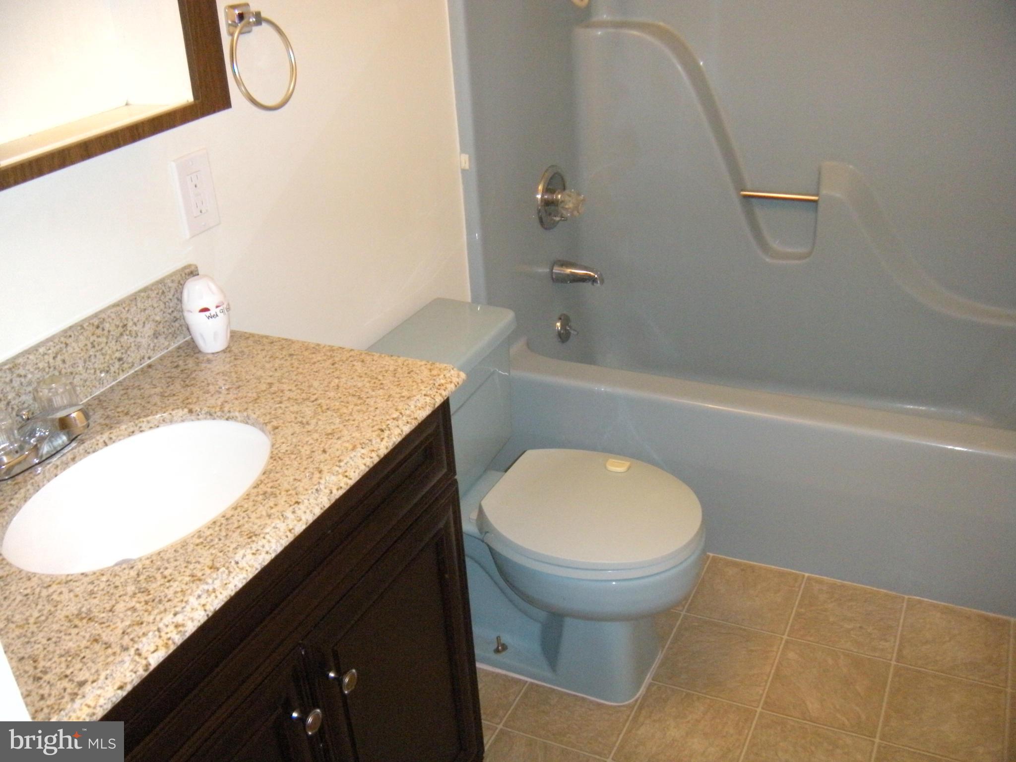 2924 Michelle Road Manchester, MD 21102 - Photo 5 of 10 Bath