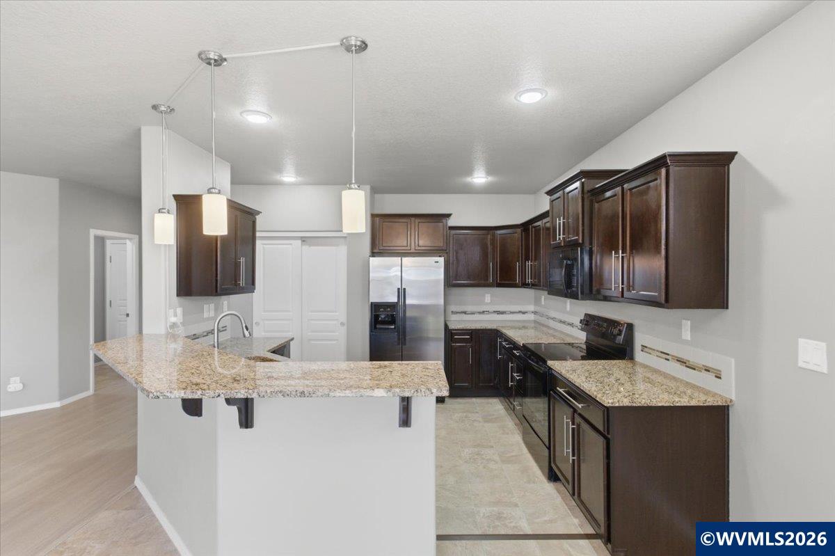 2764 Northwest Weather Stone Street Albany, OR 97321 - Photo 11 of 39