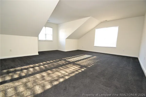 $2,095 | 900 Creek Haven Drive, Holly Springs, NC 27540