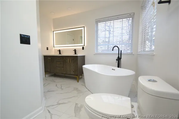 $2,095 | 900 Creek Haven Drive, Holly Springs, NC 27540