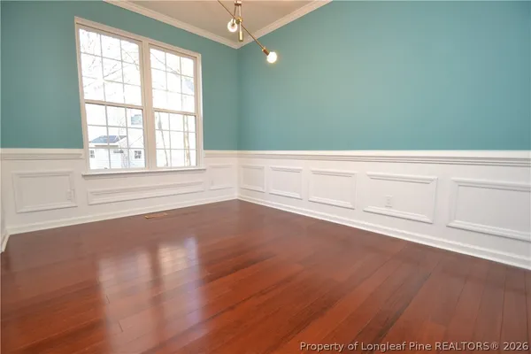 $2,095 | 900 Creek Haven Drive, Holly Springs, NC 27540