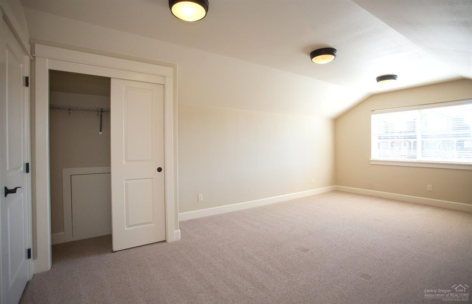 20776 Northeast Horizon Ridge Place Bend, OR 97701 - Photo 12 of 25 Additional Photo