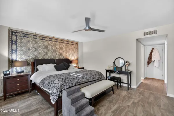 $680,000 | 2011 East Loma Vista Drive, Tempe, AZ 85282