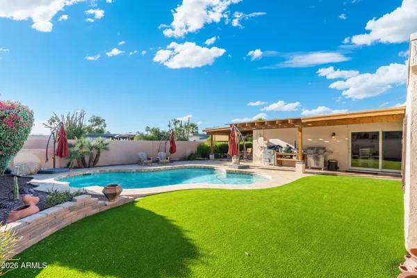 $680,000 | 2011 East Loma Vista Drive, Tempe, AZ 85282