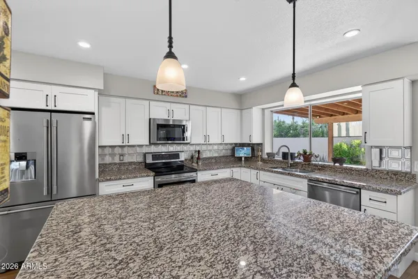 $680,000 | 2011 East Loma Vista Drive, Tempe, AZ 85282