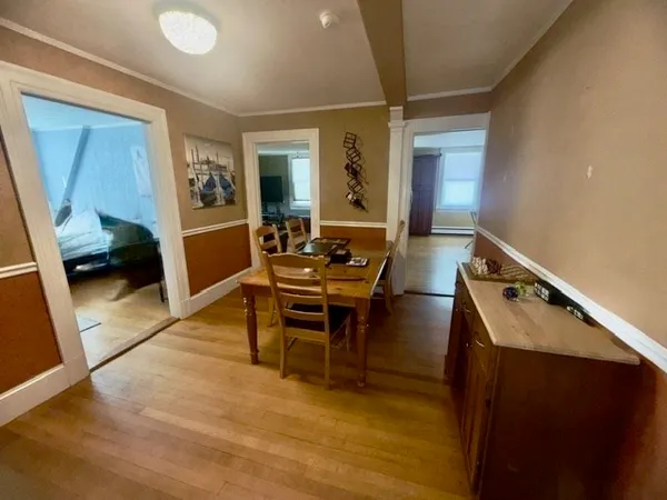 $3,600 | 81 Church Street, Unit 3, Newton, MA 02458