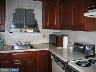 309 Poplar Road Flourtown, PA 19031 - Photo 4 of 6