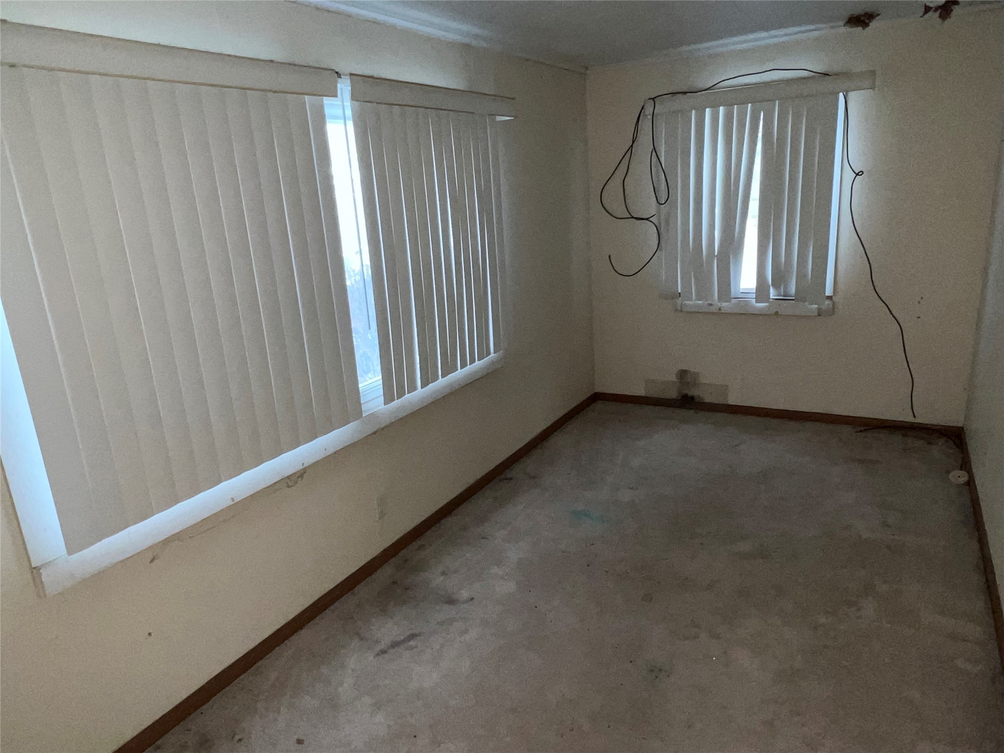 19 Riverside Street Binghamton, NY 13904 - Photo 11 of 42