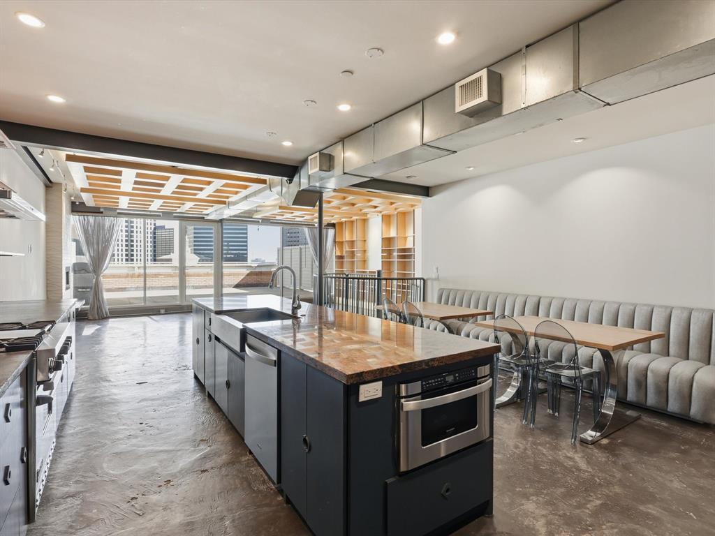 511 North Akard Street, Unit 1505 Dallas, TX 75201 - Photo 22 of 39