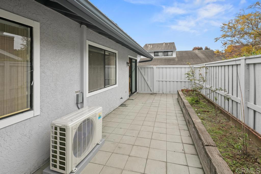 3251 Caminito Ameca La Jolla, CA 92037 - Photo 11 of 29