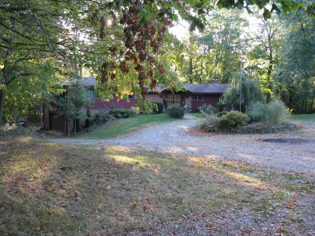 5720 Sunbury Road Columbus, OH 43230 - Photo 3 of 18