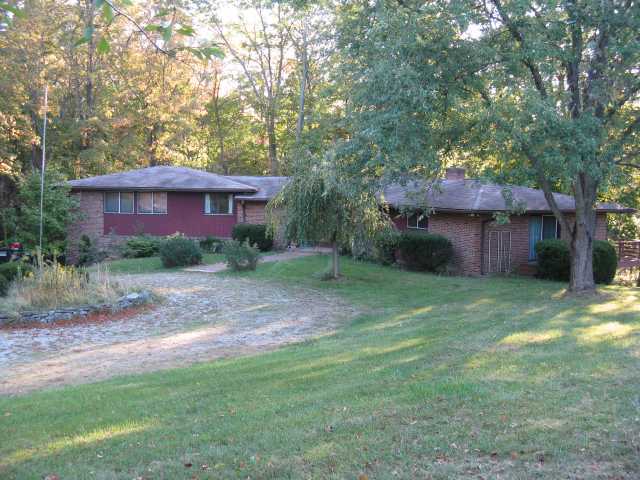 5720 Sunbury Road Columbus, OH 43230 - Photo 9 of 18