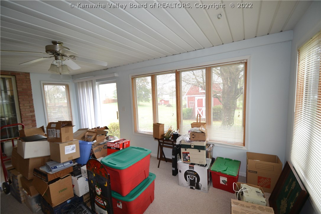 2016 Springdale Road Hurricane, WV 25526 - Photo 15 of 30 Gallery Image 15