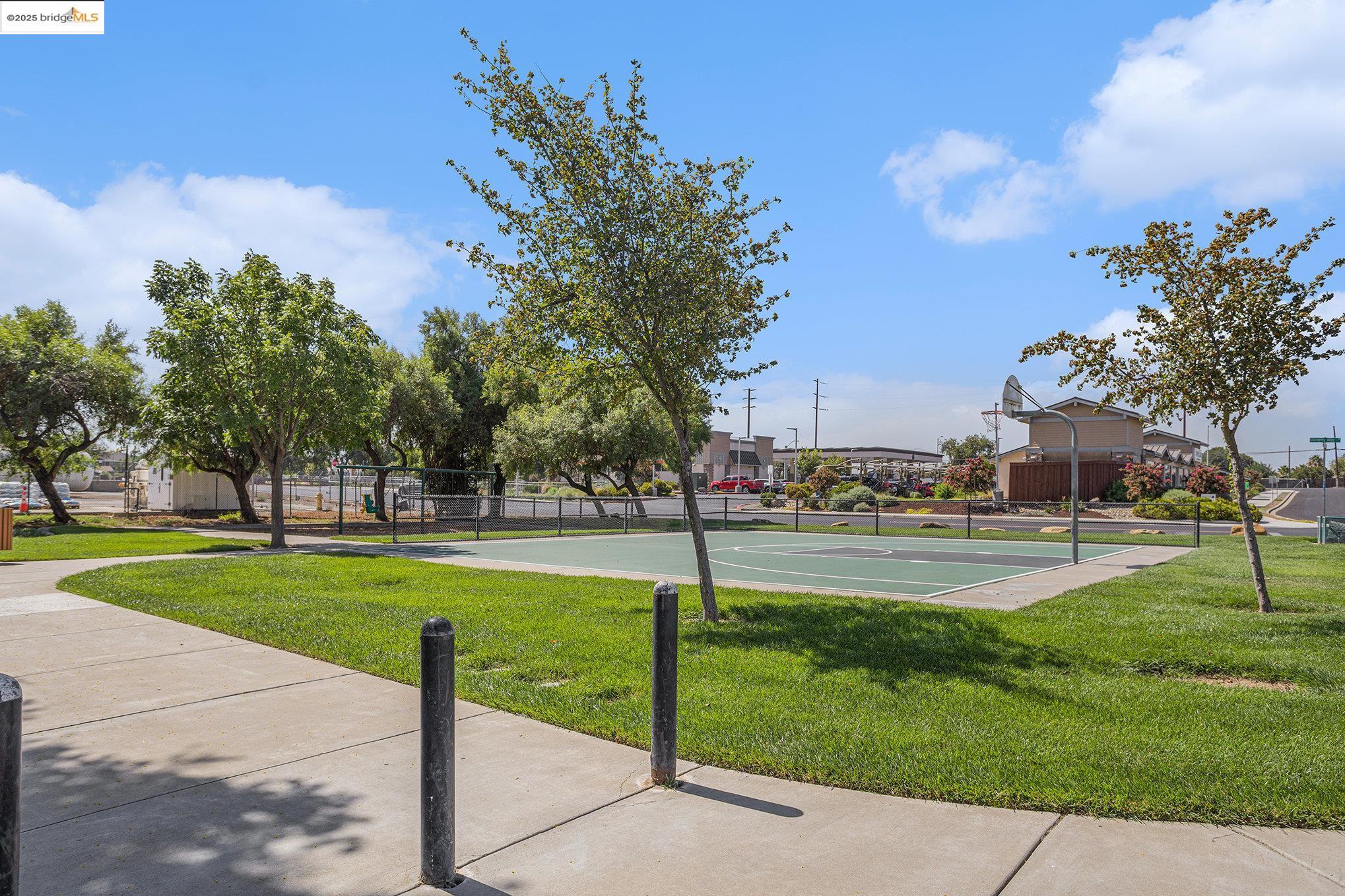 2059 Heartland Court Brentwood, CA 94513 - Photo 34 of 37 a view of a park with large trees