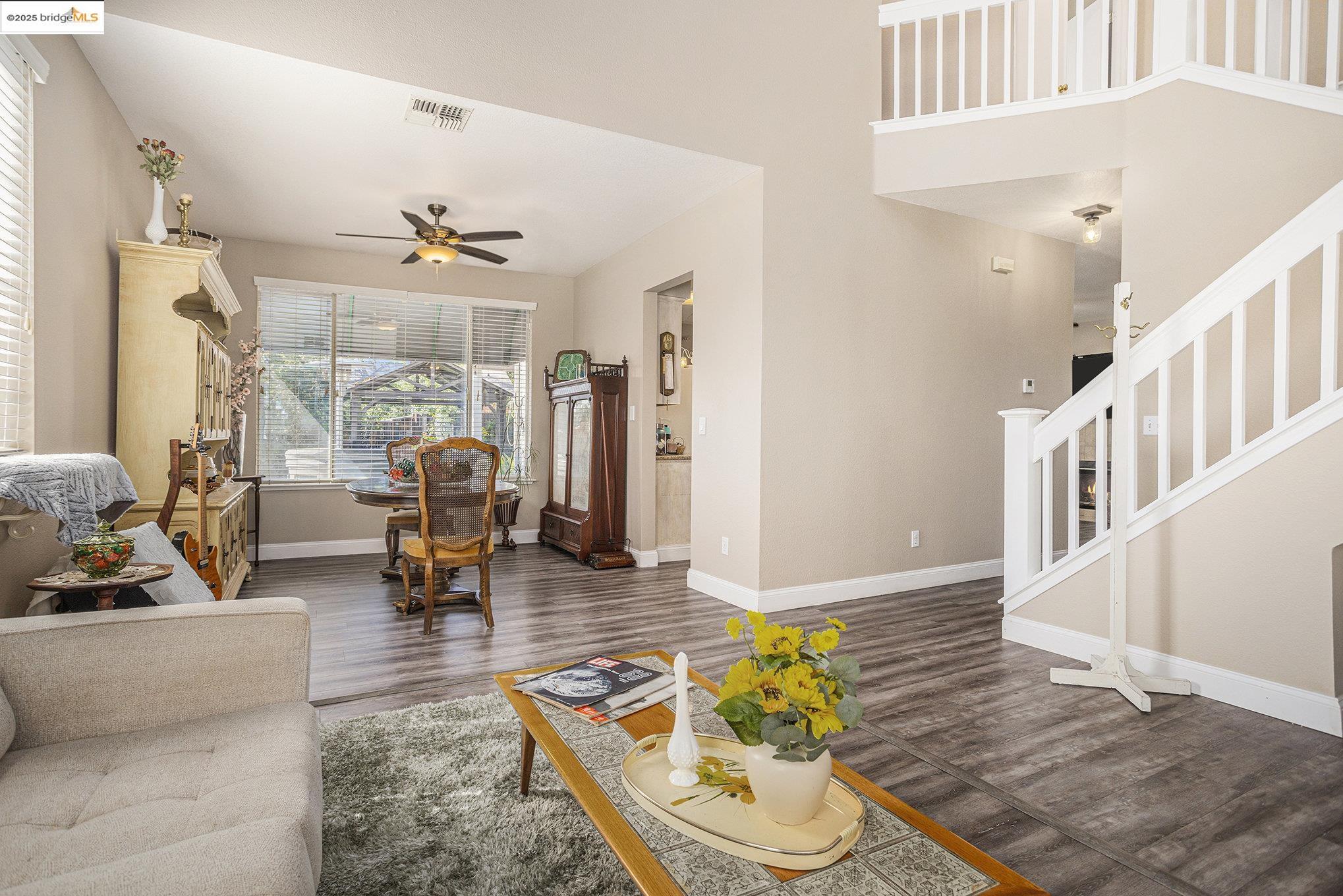 2059 Heartland Court Brentwood, CA 94513 - Photo 10 of 37 a living room with furniture and wooden floor