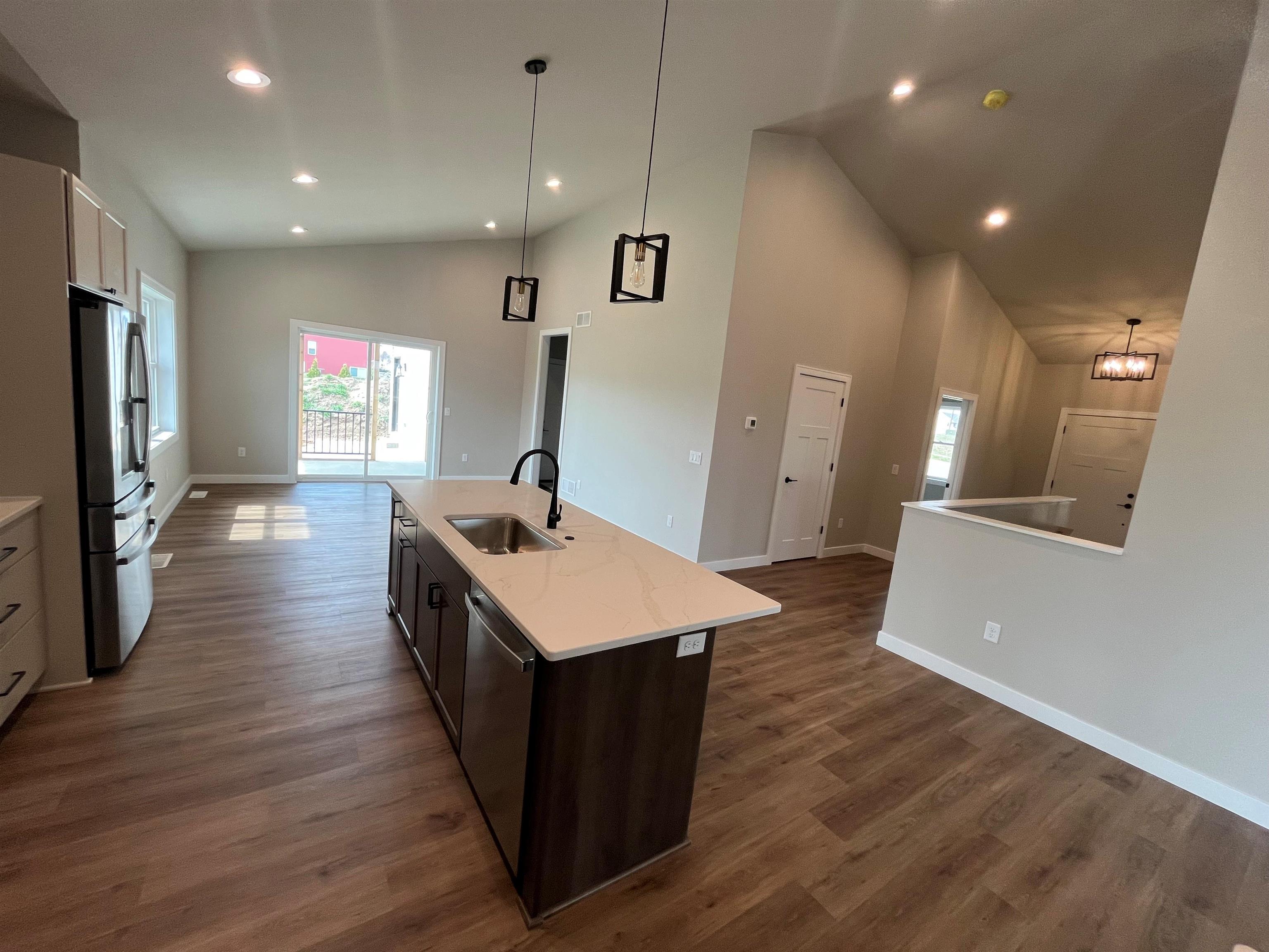 495 Foxfield Road Oregon, WI 53575 - Photo 7 of 29