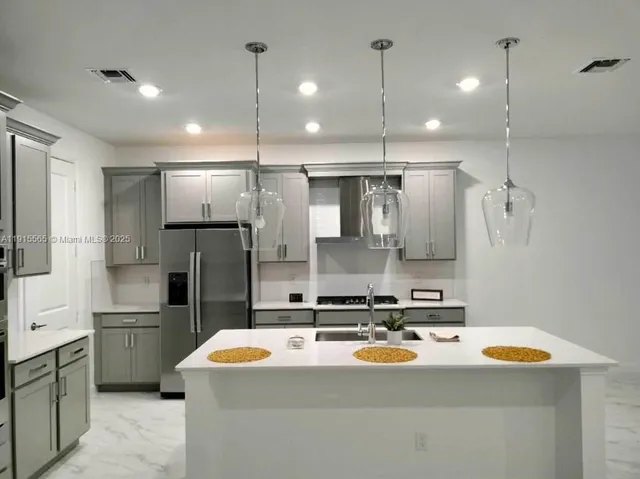 $4,500 | 1079 Haywagon Trail, Unit 1079, Loxahatchee, FL 33470