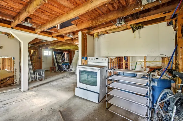 $99,000 | 1519 Burton Drive, Scottsburg, IN 47170