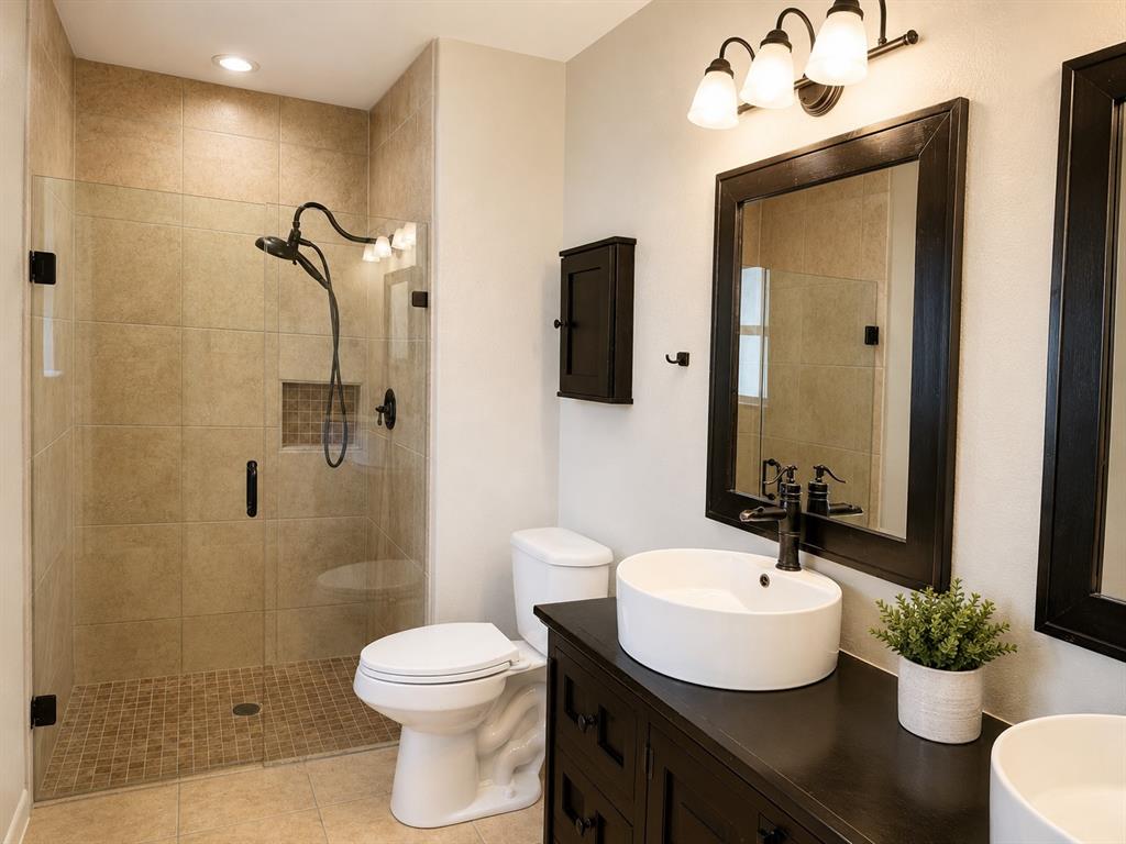 151 Chestnut Street Aledo, TX 76008 - Photo 5 of 12 Master Bathroom