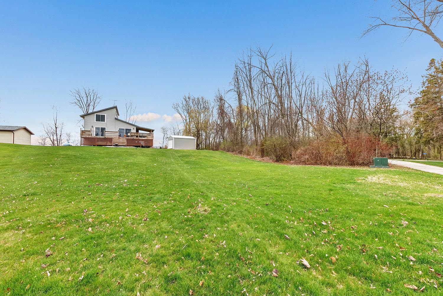 10890 North Bayshore Road Brussels, WI 54204 - Photo 35 of 42