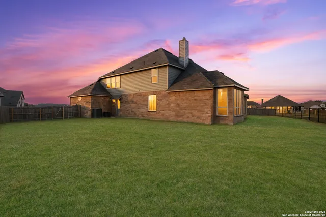 $799,999 | 3018 Daplyn, Bulverde, TX 78163