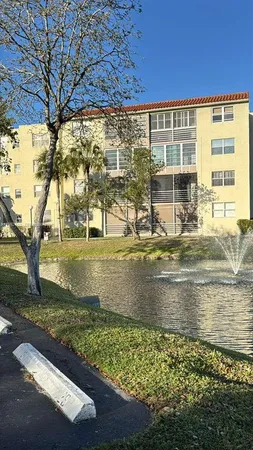 $1,595 | 1810 Southwest 81st Avenue, Unit 2106, North Lauderdale, FL 33068