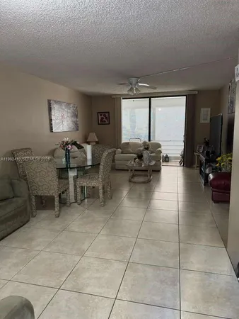 $1,595 | 1810 Southwest 81st Avenue, Unit 2106, North Lauderdale, FL 33068