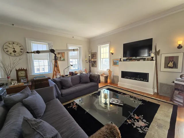 $899,000 | 13 Kimball Hill, Putney, VT 05346