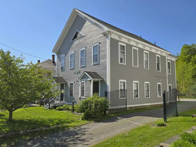 $899,000 | 13 Kimball Hill, Putney, VT 05346