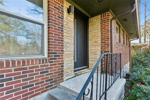 $399,000 | 2474 Warwick Circle Northeast, Atlanta, GA 30345