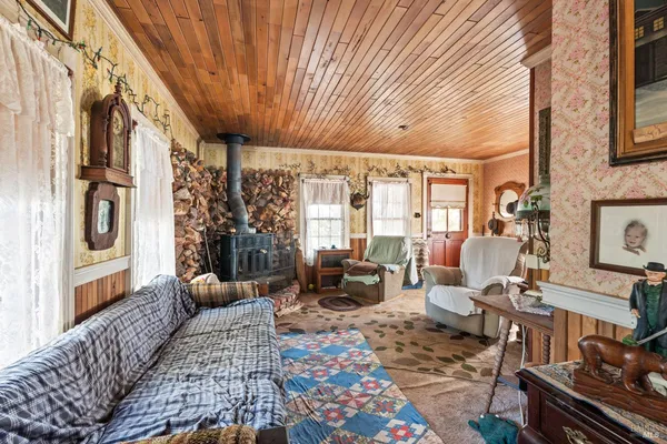 $550,000 | 24600 String Creek Road, Willits, CA 95490