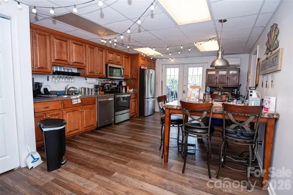 $439,000 | 100 Horse Shoe Lane, Morganton, NC 28655