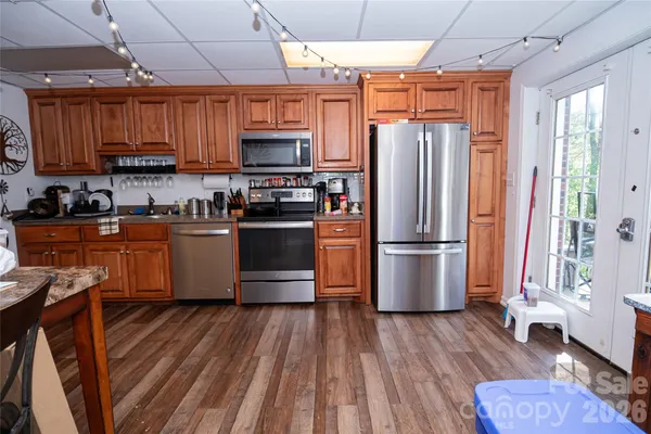 $439,000 | 100 Horse Shoe Lane, Morganton, NC 28655