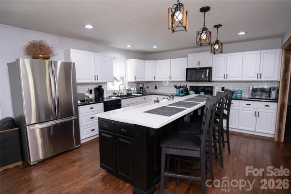 $439,000 | 100 Horse Shoe Lane, Morganton, NC 28655