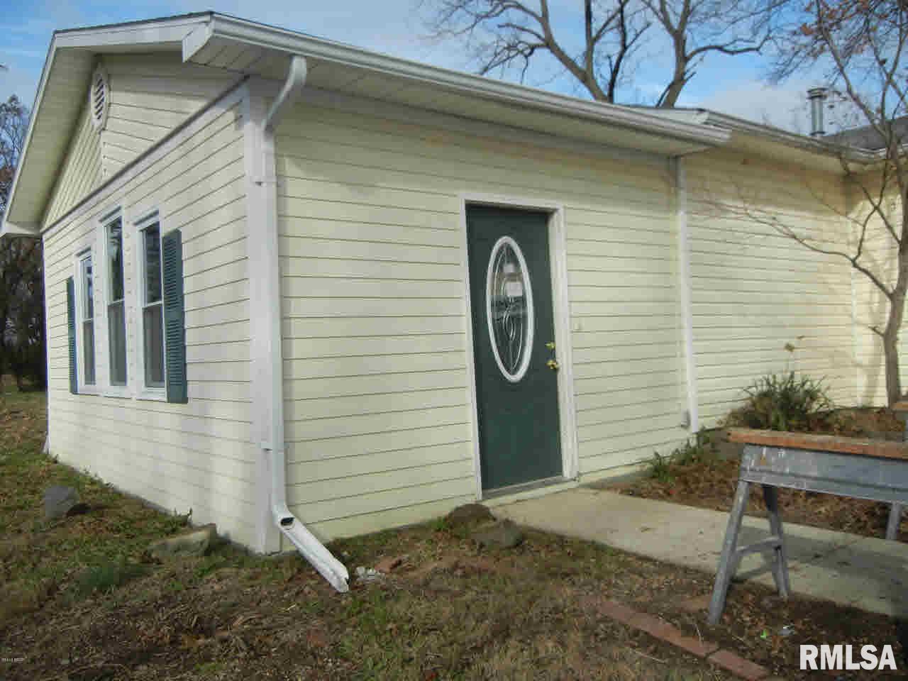 3152 South Hotze Road Salem, IL 62881 - Photo 15 of 17