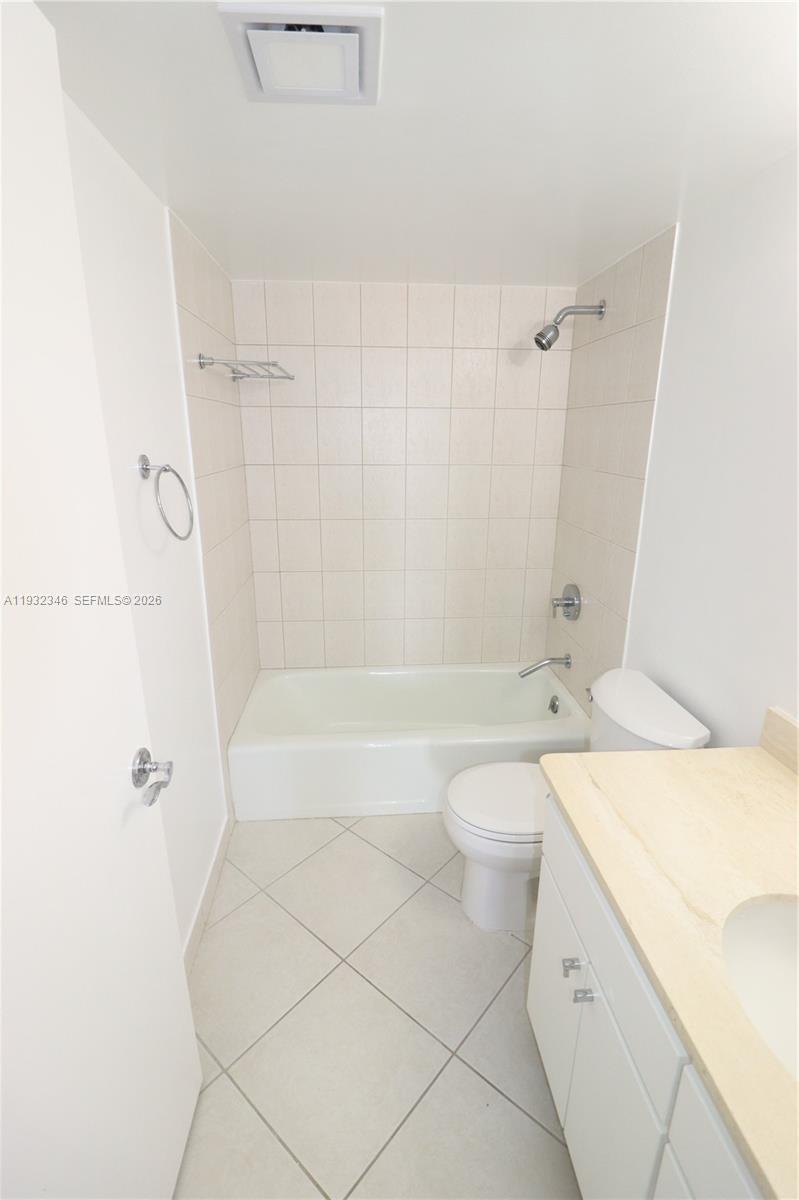 151 Crandon Boulevard, Unit 926 Key Biscayne, FL 33149 - Photo 14 of 59