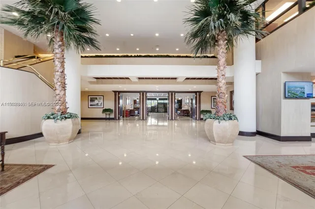 $7,200 | 151 Crandon Boulevard, Unit 926, Key Biscayne, FL 33149