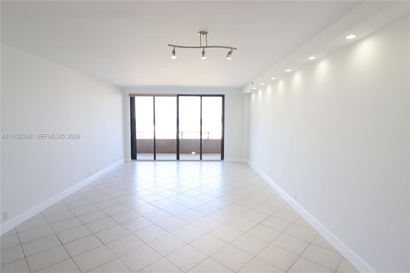 151 Crandon Boulevard, Unit 926 Key Biscayne, FL 33149 - Photo 4 of 59