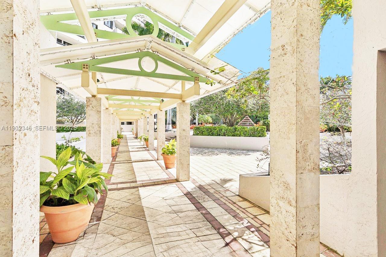 151 Crandon Boulevard, Unit 926 Key Biscayne, FL 33149 - Photo 50 of 59