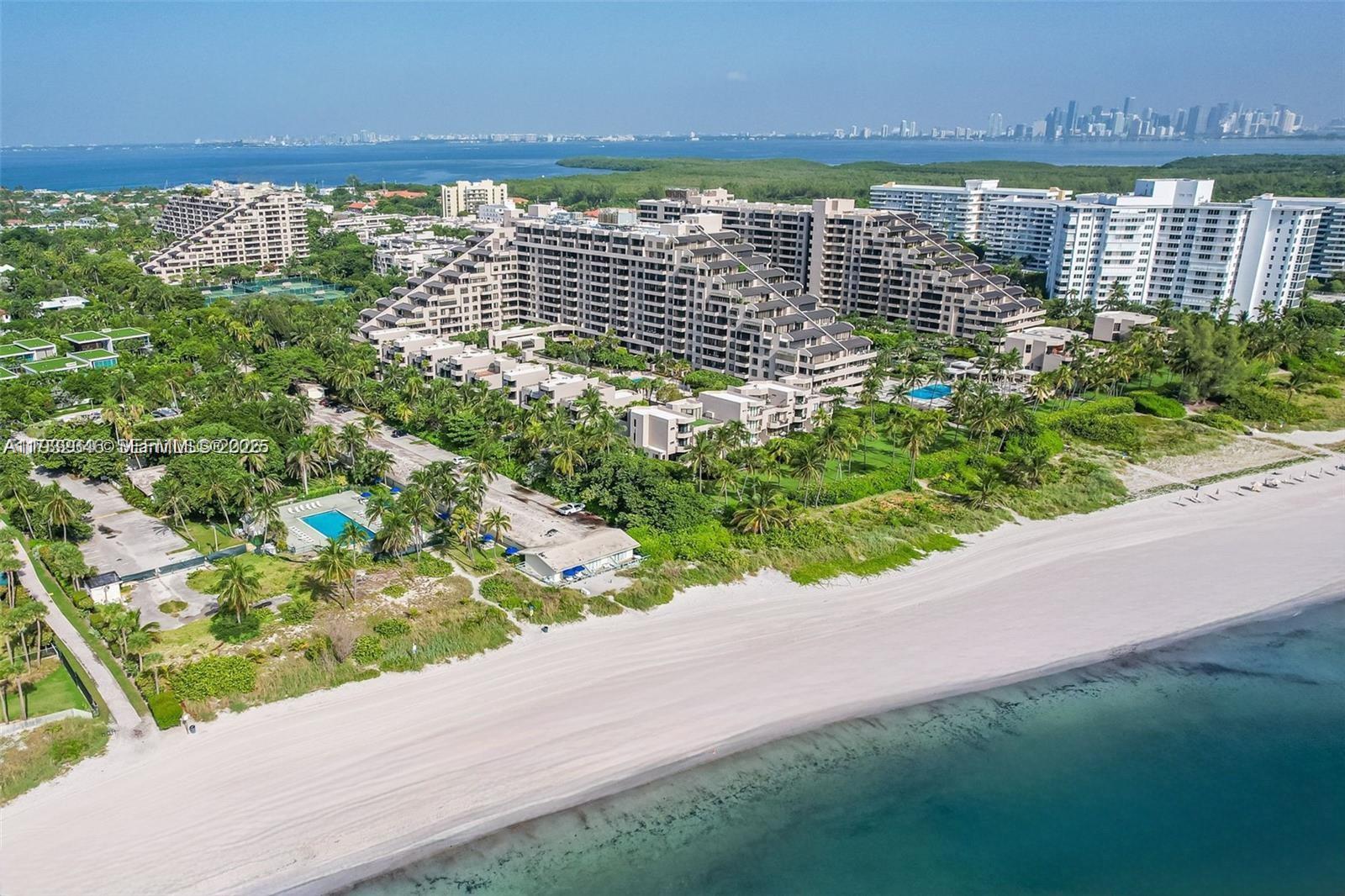 151 Crandon Boulevard, Unit 926 Key Biscayne, FL 33149 - Photo 57 of 59
