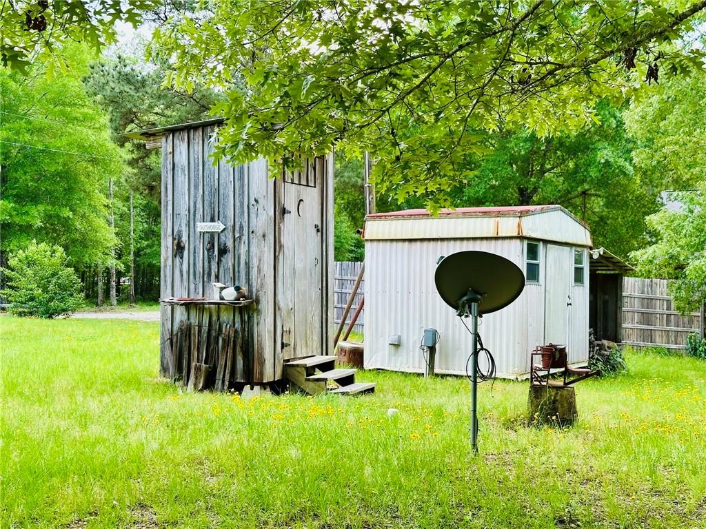 701 Hog Island Road Dry Prong, LA 71423 - Photo 9 of 22