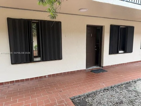 $248,900 | 6278 West 22nd Court, Unit 5, Hialeah, FL 33016