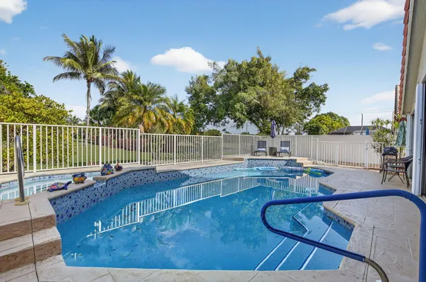 $775,000 | 11270 Cloverleaf Circle, Boca Raton, FL 33428