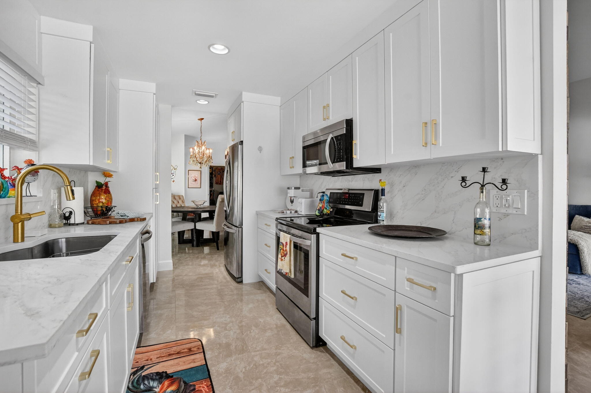 11270 Cloverleaf Circle Boca Raton, FL 33428 - Photo 20 of 98 19-web-or-mls-015_DSC_0258